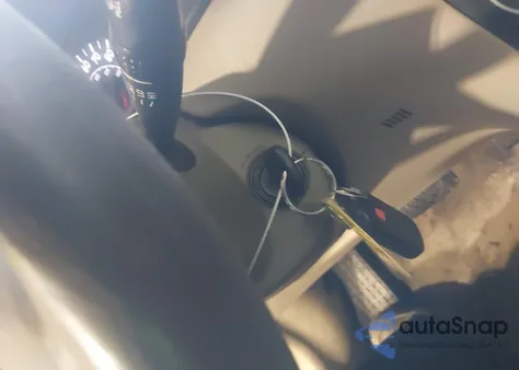 2006 Toyota Corolla Le z USA, uszkodzony, nr VIN 1NXBR32E66Z591067